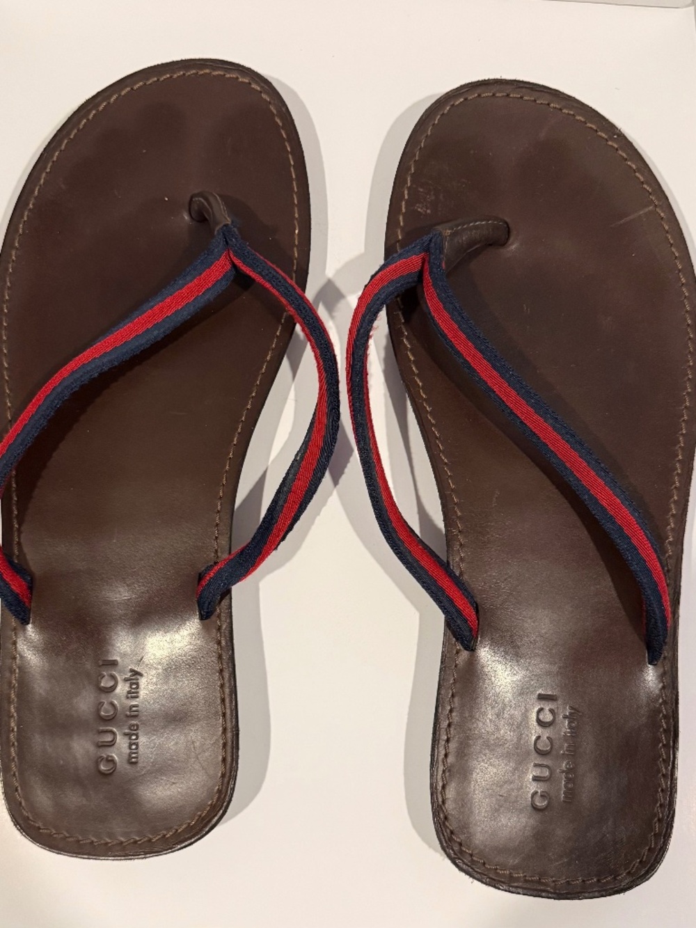 Gucci Brown Leather Flip Flops with Red & Blue Straps